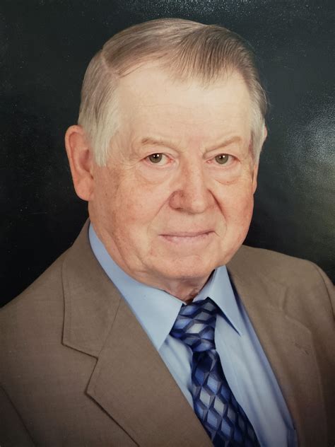 Grieving In Emmetsburg, IA? Find Comfort And Support At Martin Mattice Funeral Home Image 16