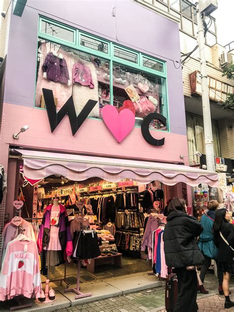 Your Guide to Shopping Takeshita Street in Harajuku, Tokyo | Takeshita