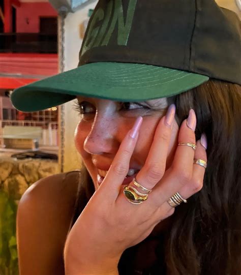 Meg Delacy [Stargirl] : DC_Marvel_Ladies