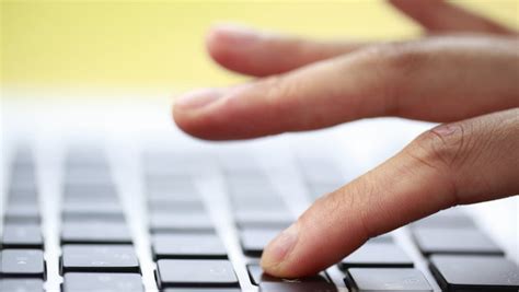 surgeon  qualified    type   york times