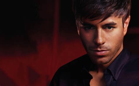enrique iglesias 2019 MacBook Air Wallpaper Download | AllMacWallpaper