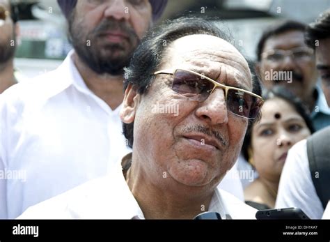 pakistani ghazal singer ustad ghulam ali stock photo alamy