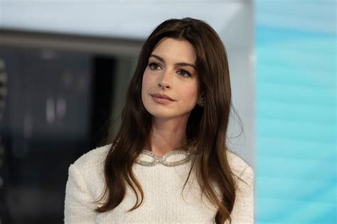 Anne Hathaway Opens Up About Having a Miscarriage While Playing a