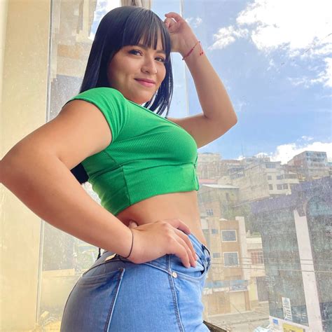 Chinita Andrea - Home