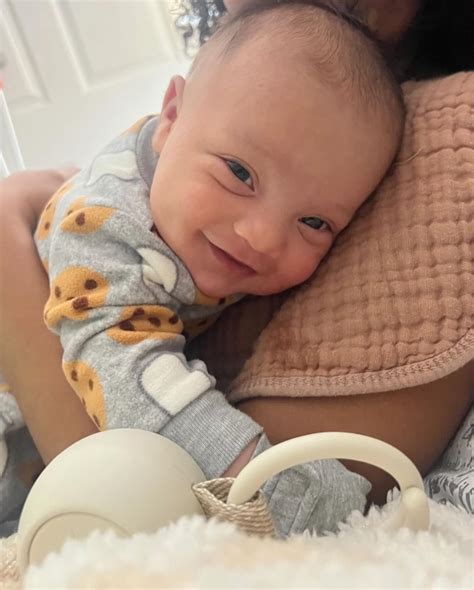 larosachixo | Happy thanksgiving 💕 [from @laroobenz and @ziauliani