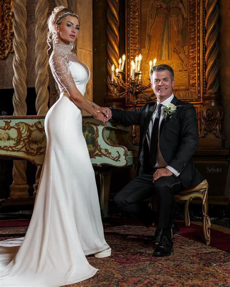 peyton drew | IT’S ‘WIFEY’ NOW 🩵🤍👸🏼🏆👰🏼🤍🩵 the most magical day 🪄 SWIPE