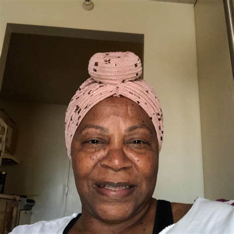 Shoppers express disappointment as new york and company near me stores close 26