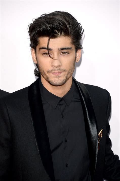 Zayn Malik Biography, Net Worth, Early Life, Career,Wife | Everything