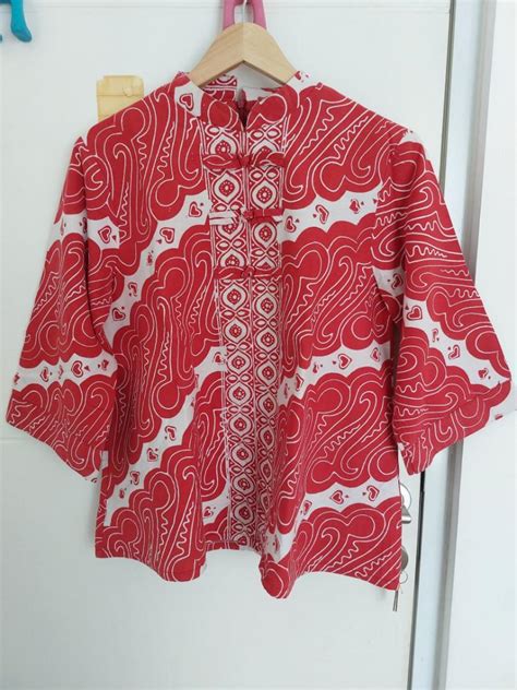 #Sale23 Batik Modern Merah Putih, Women's Fashion, Women's Clothes ...