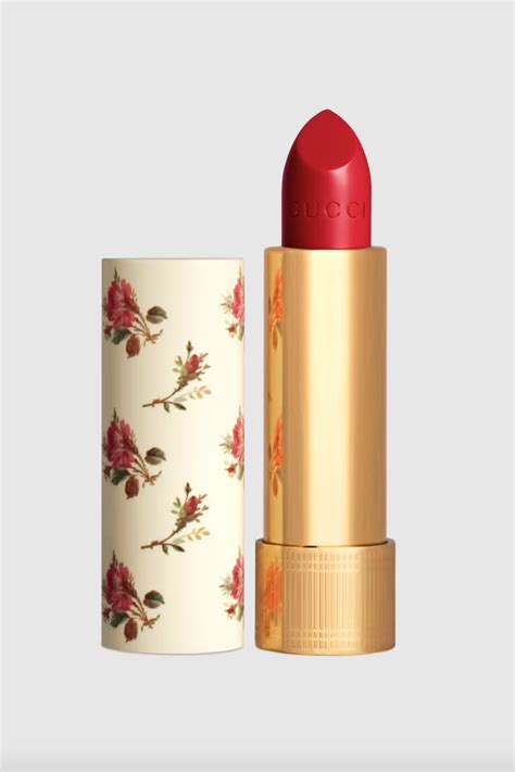 makeup trends lipstick  eye makeup trends  year