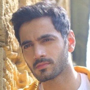 Wahaj Ali - Age, Family, Bio | Famous Birthdays