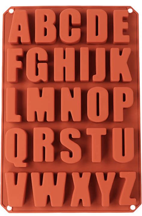 Similar font? : r/identifythisfont