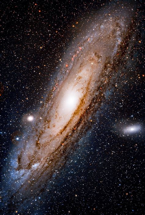 andromeda galaxy captured     telescope