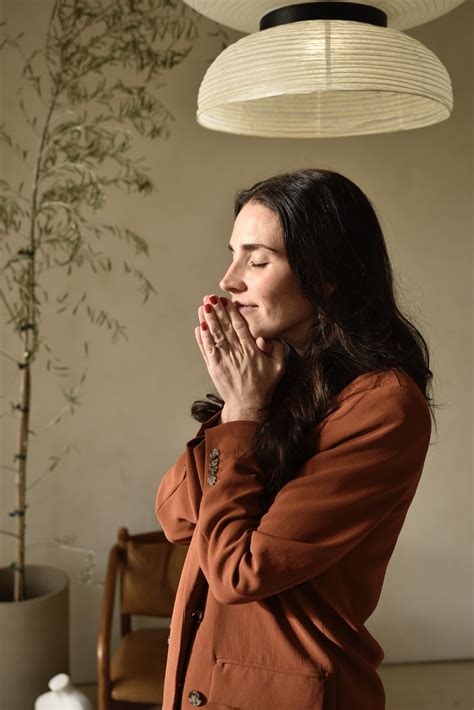 Contact Us - Caitlin Hill