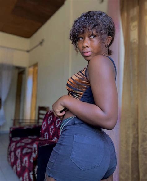 Ore Star, Ghanaian escort in Baku