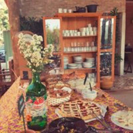 Famiglia Battistuzzo Empório E Café - FAMIGLIA BATTISTUZZO - EMPORIO & CAFE, Louveira ...
