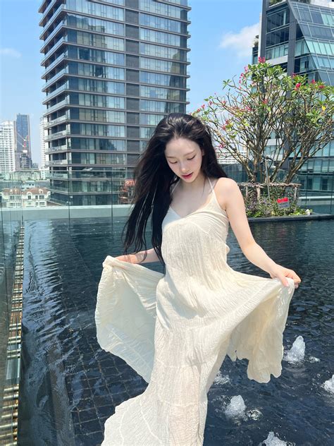 [잡담] 와 카리나 이거 태국 야시장에서 사서 입은 원피스였대 - 인스티즈(instiz) (K)POP/예능 카테고리