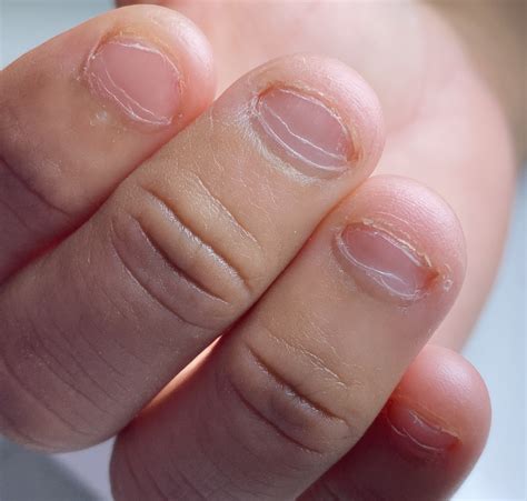 Mulheres com unhas gigantes, porquê? : r/CasualPT