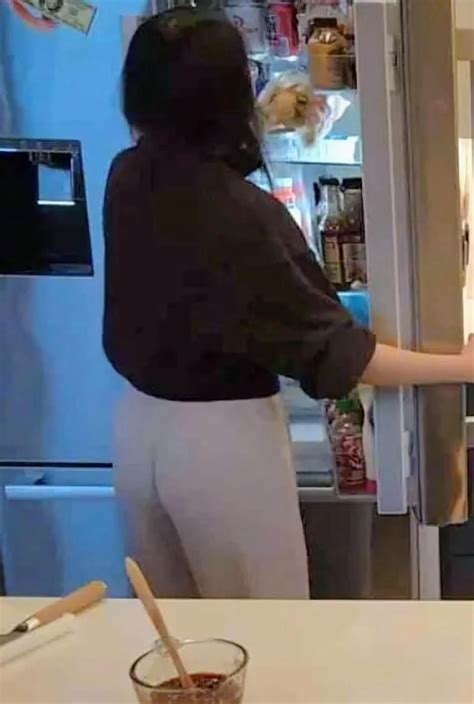 Potastic Panda's Pretty Posterior 🐼 : r/Potastic_Jeannie