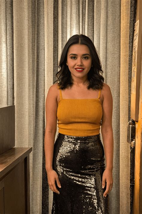 Beautiful Desi Girl's Instagram Pictures : r/DesiDigitalCreator