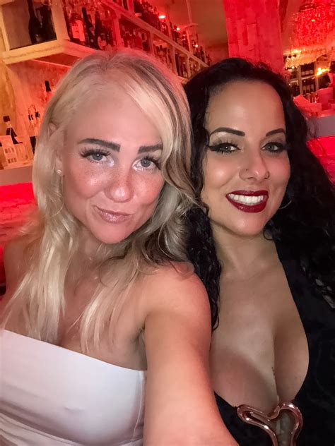 Annie (@littleannie2022) • Instagram photos and videos