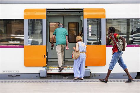 The Case for Making Public Transit Free Everywhere | WIRED