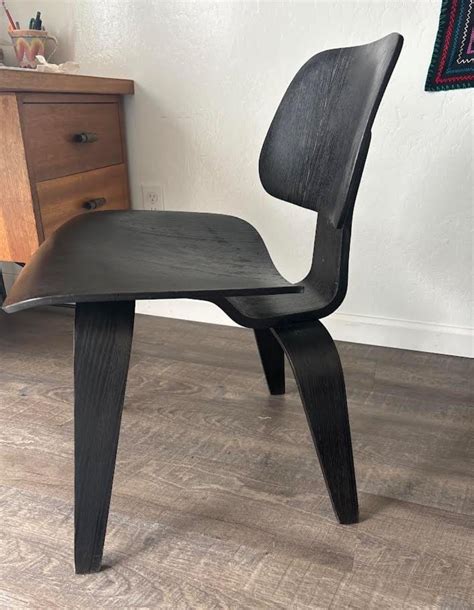 Eames chair mystery : r/Mid_Century