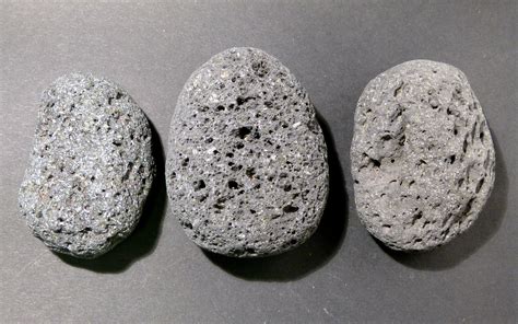 Natural Pumice Stones [4217x2640] : geologyporn