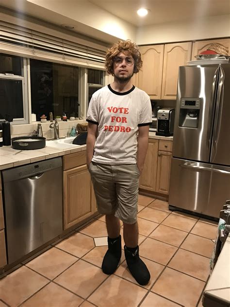 ahra ♡*･ﾟ.° on Twitter: "i'd suck the soul out of him fr" / Twitter