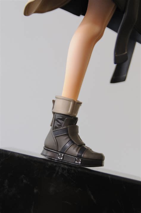 Hypebeast Waifu: Torabishi Lana — MyFigureCollection.net