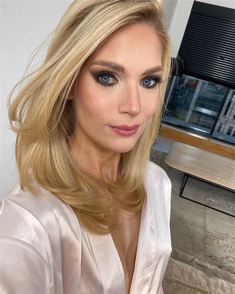 TW Pornstars - 1 pic. Candee Licious. Twitter. Shooting for @darkshade