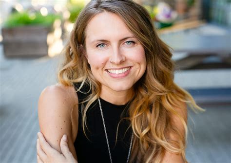 Breena Kerr – Medium