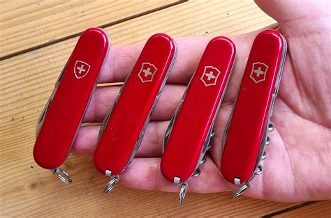 Knife chat: 84mm Victorinox Recruit and derivatives- the Tinker Small ...