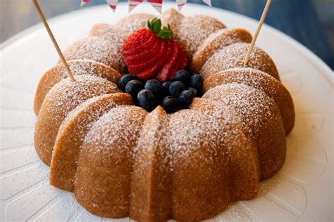 Fruit Bundtini - Connor's Bakery - Hinckley, Leicestershire