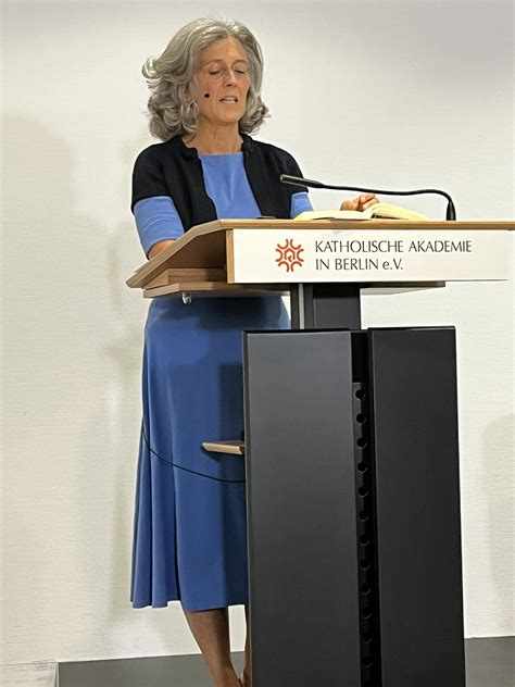 Zsuzsa Breier - Autorenlexikon