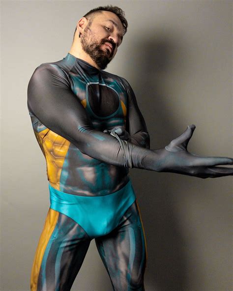 These Kinksters Take the Drama (and Spandex) of Superheroes to a New