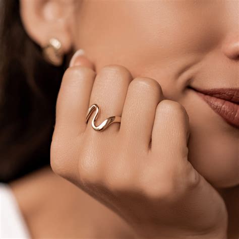 Fluid Heart Open Ring – Hey Happiness