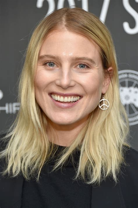 Dree Hemingway [2759 x 4145] : r/UltraHighResCelebs