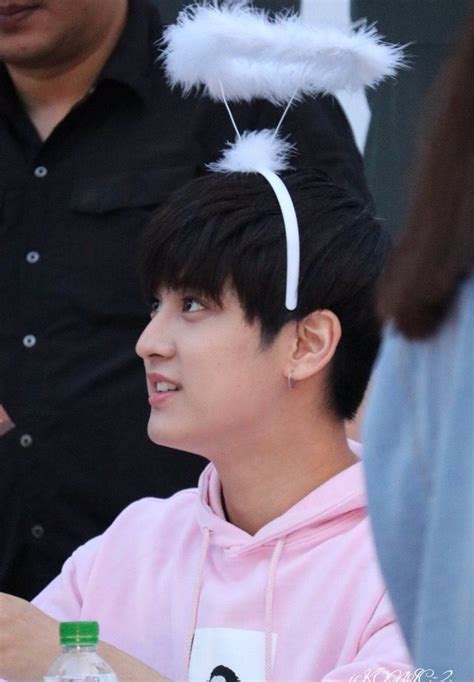 pin  chanwoo maknae ikon