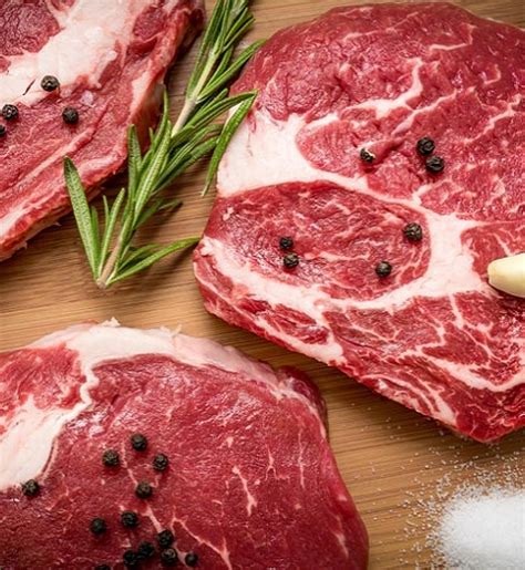 Свежее мясо, молочные продукты, колбасные изделия от фирменных ...
