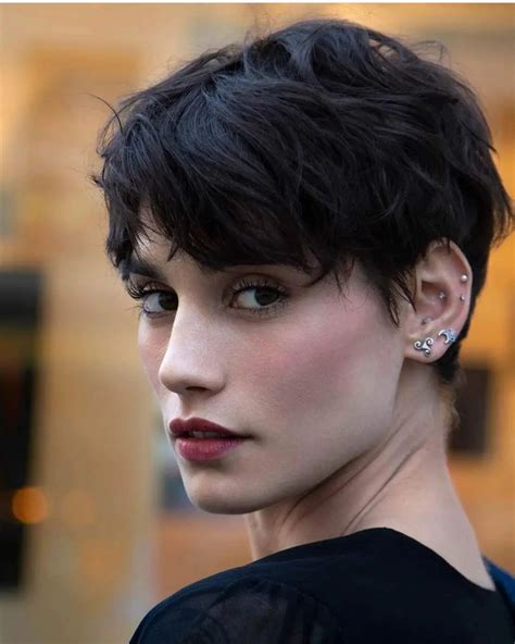 Why the versatile cut pixie is the best choice now 36