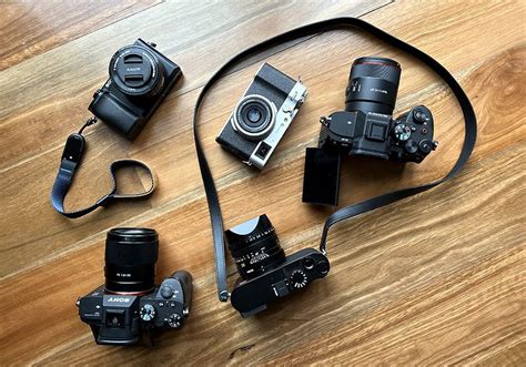 10 Great Mirrorless Cameras That We Love This Year