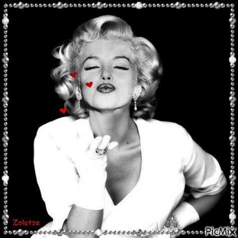 Marilyn Monroe - Free animated GIF - PicMix