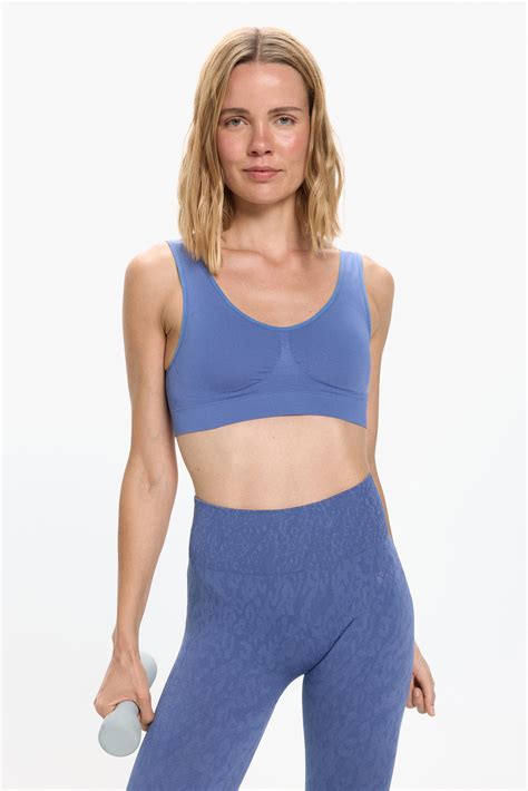 Sujetador deportivo seamless mariposa. | Tops deportivos para mujer