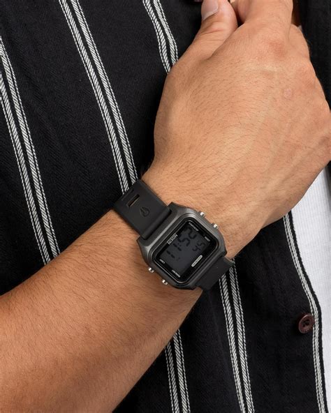Shop Nixon Ripper Watch In Black / Black - Fast Shipping & Easy Returns