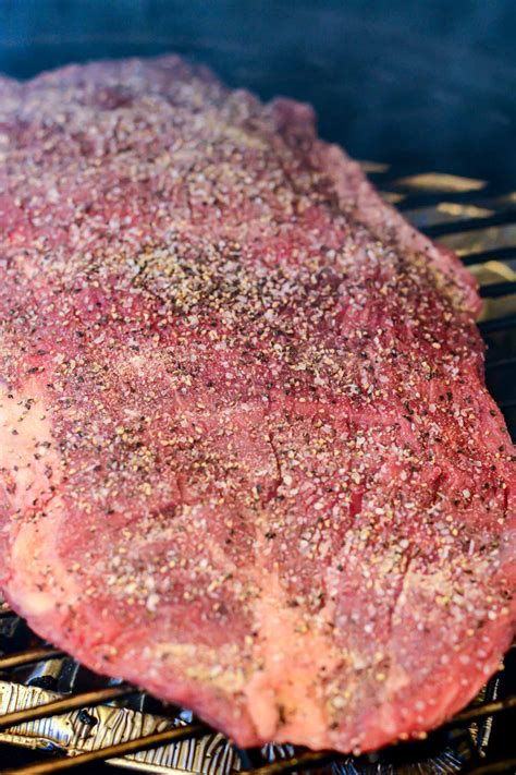 How to Cook Steak on a Smoker: Perfect Juicy Tips Revealed - Kitchen