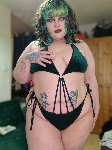 Another bbw goth girl for you to fall in love with