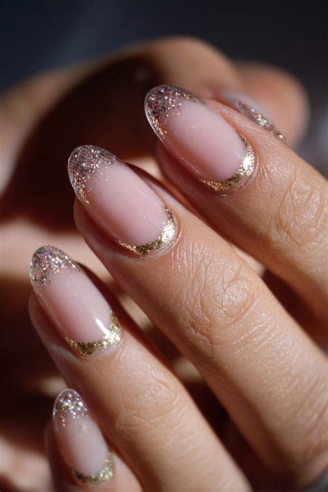 30 Glitter Nail Design Ideas - Nail the Glam