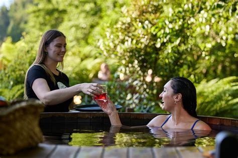 Relaxing Forest Hot Tub Soak - Guided Wine Tour in Other | WineTourism.com