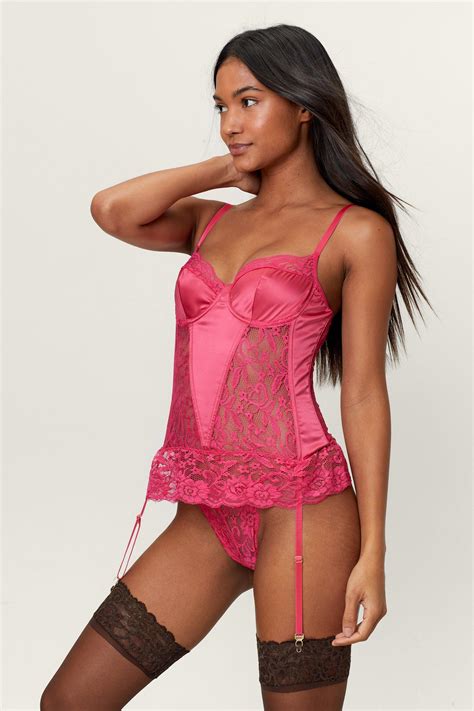 Corset Garter Set | canoeracing.org.uk